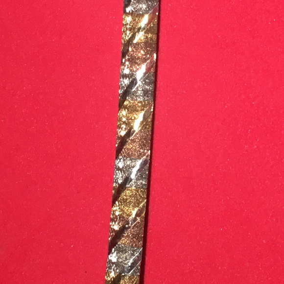 Beautiful Tri Color Silver Bracelet~REDUCED~ - Picture 2 of 4